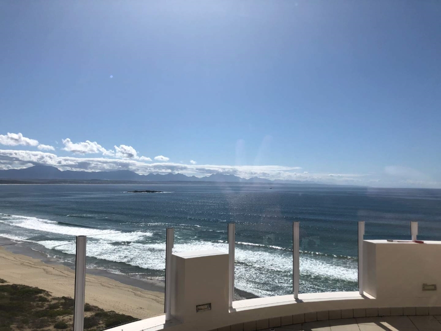 To Let 3 Bedroom Property for Rent in Diaz Beach Western Cape